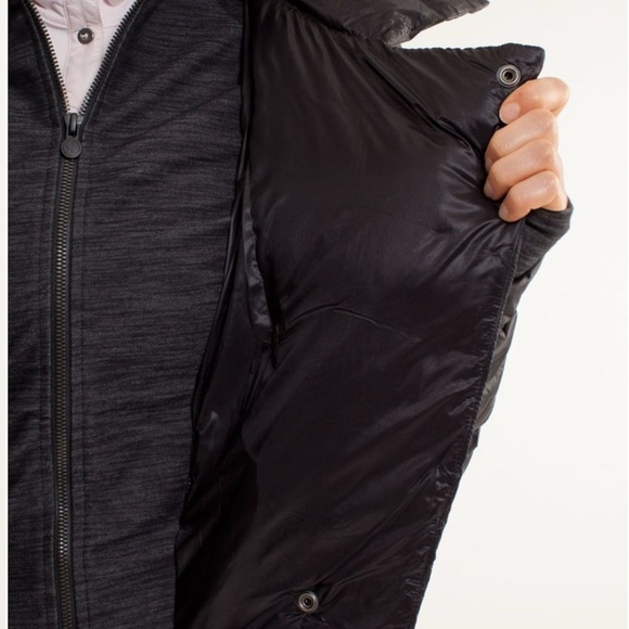 Lululemon Black Quilted Blazer with Belted Waist - Picture 5 of 7